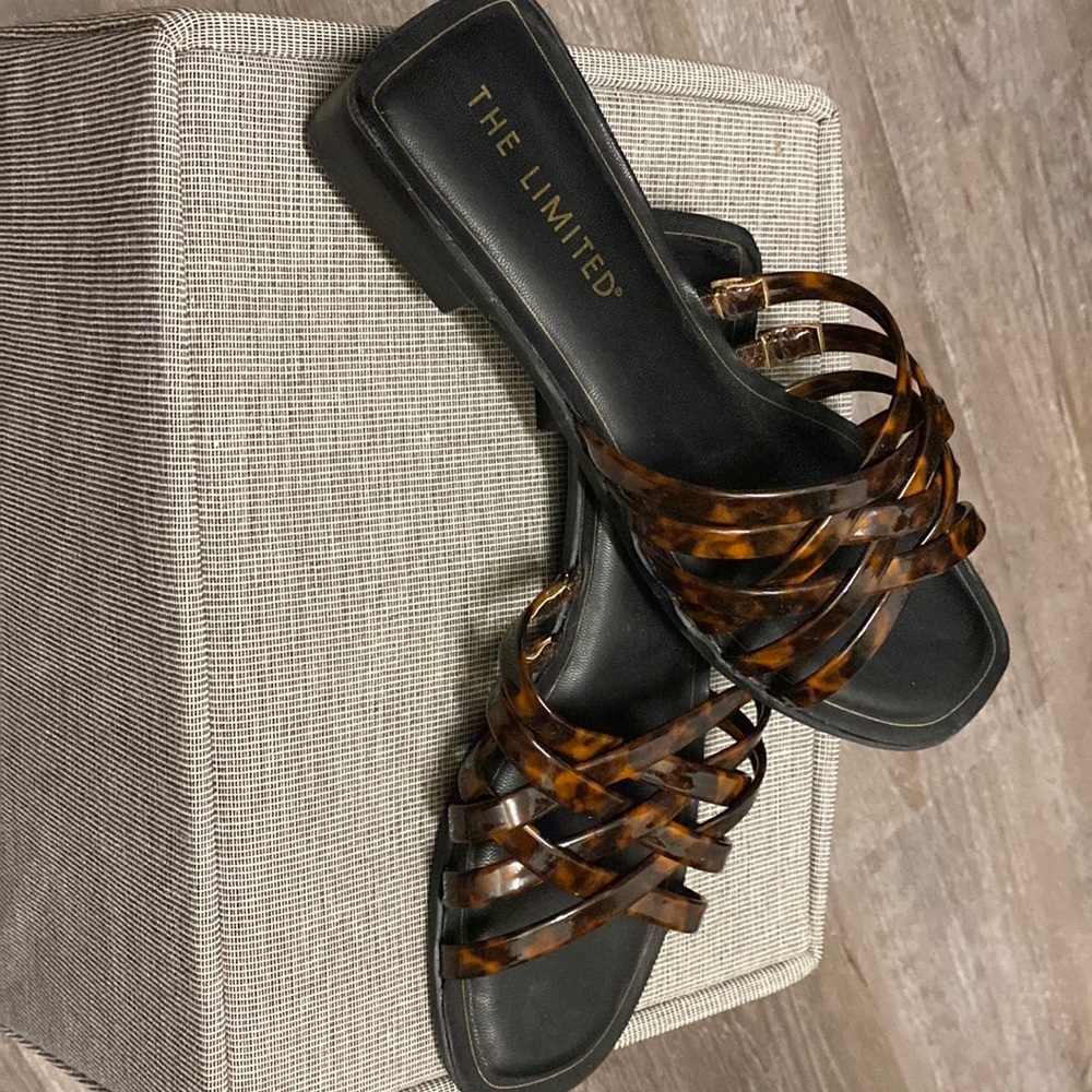 The Limited Charlie tortoise shell sandles size 7 never worn